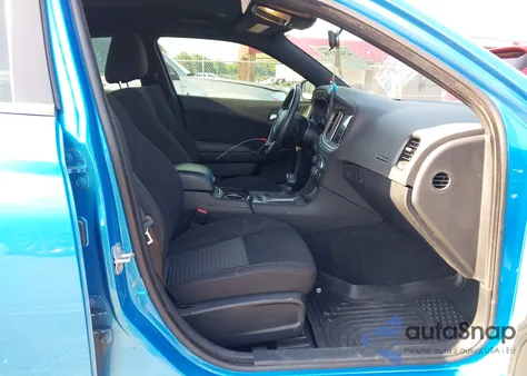 2023 Dodge Charger Sxt z USA, uszkodzony, nr VIN 2C3CDXBG8PH561805